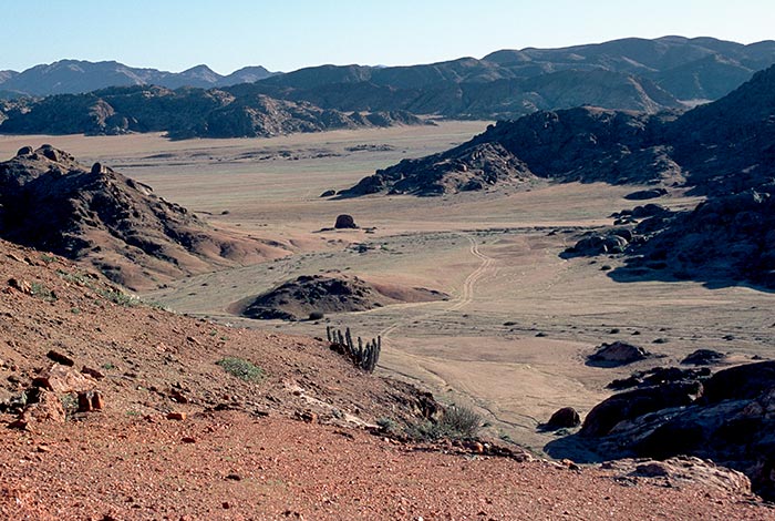 Tour del Kaokoland fuoristrada pesante-damaraland