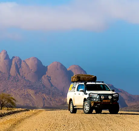 Self-Drive-Safari-Namibia-Viaggiare-in-Namibia-Essenziale-nella-tua-lista