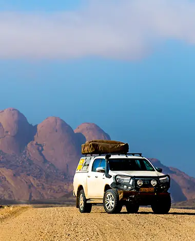 Self-Drive-Safari-Namibia-Viaggiare-in-Namibia-Essenziale-nella-tua-lista